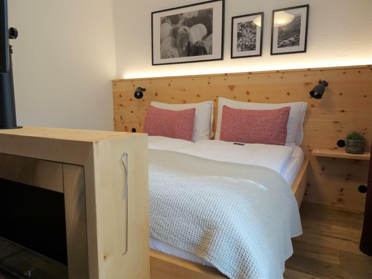 Schorta'S Alvetern - Boutique Hotel & Restaurant Ardez Kültér fotó