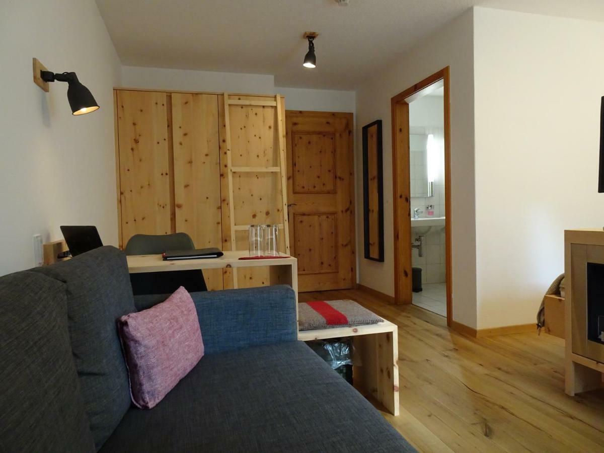 Schorta'S Alvetern - Boutique Hotel & Restaurant Ardez Kültér fotó